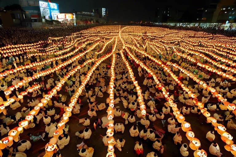 South Korea's Harvest Moon Festival - Chuseok Celebrations